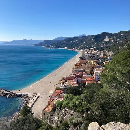 Ca' Di Giupa Finalborgo Outdoor フィナーレ・リーグレ